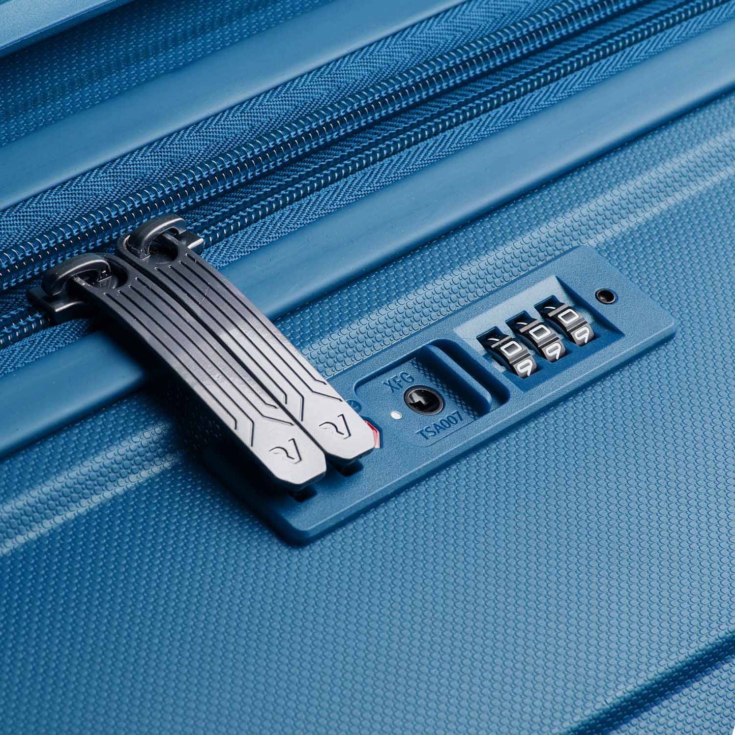 Roncato B-Flying Cabin Size