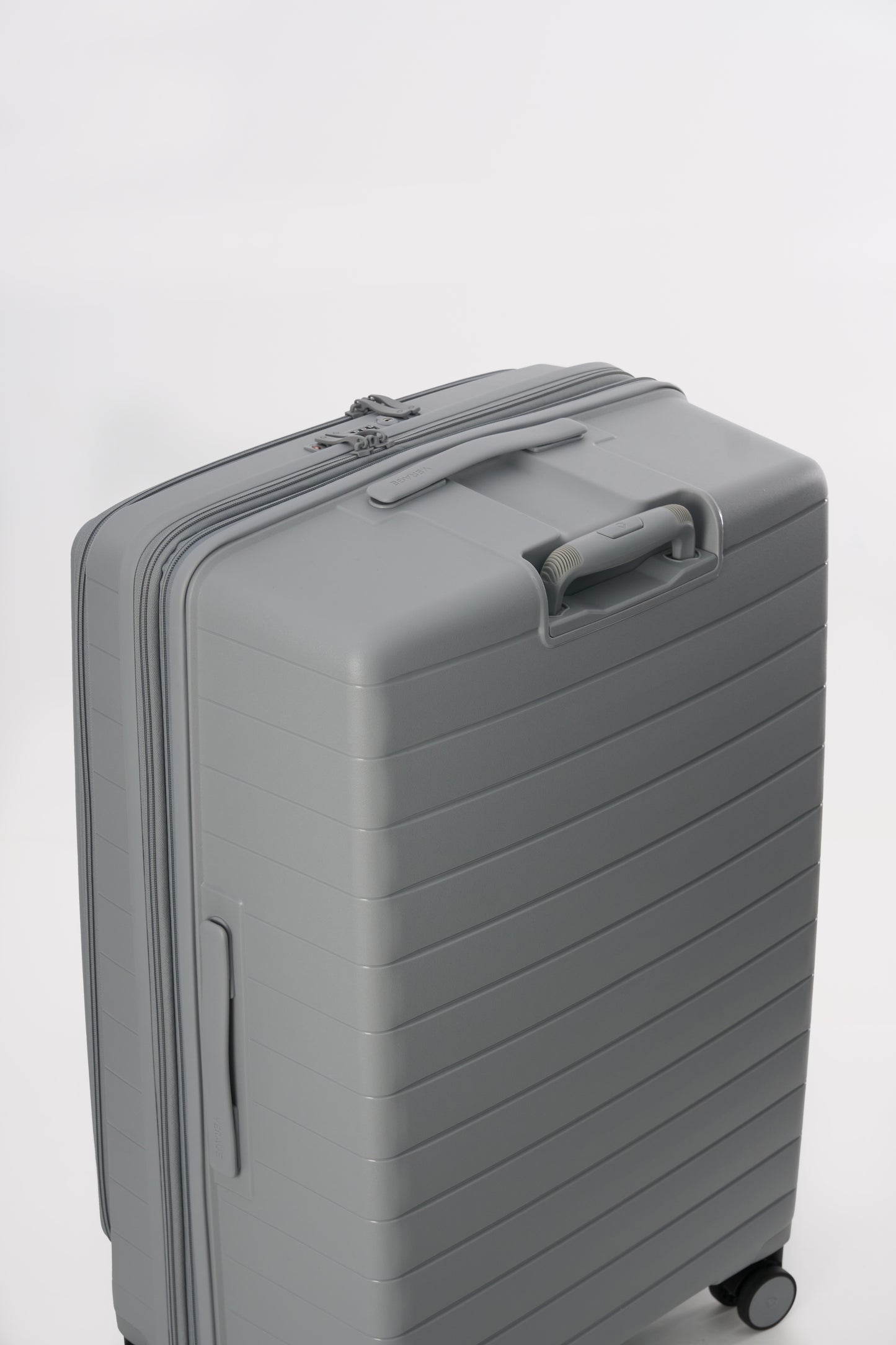 Verage Tenby Monti GM24061WP (29'')