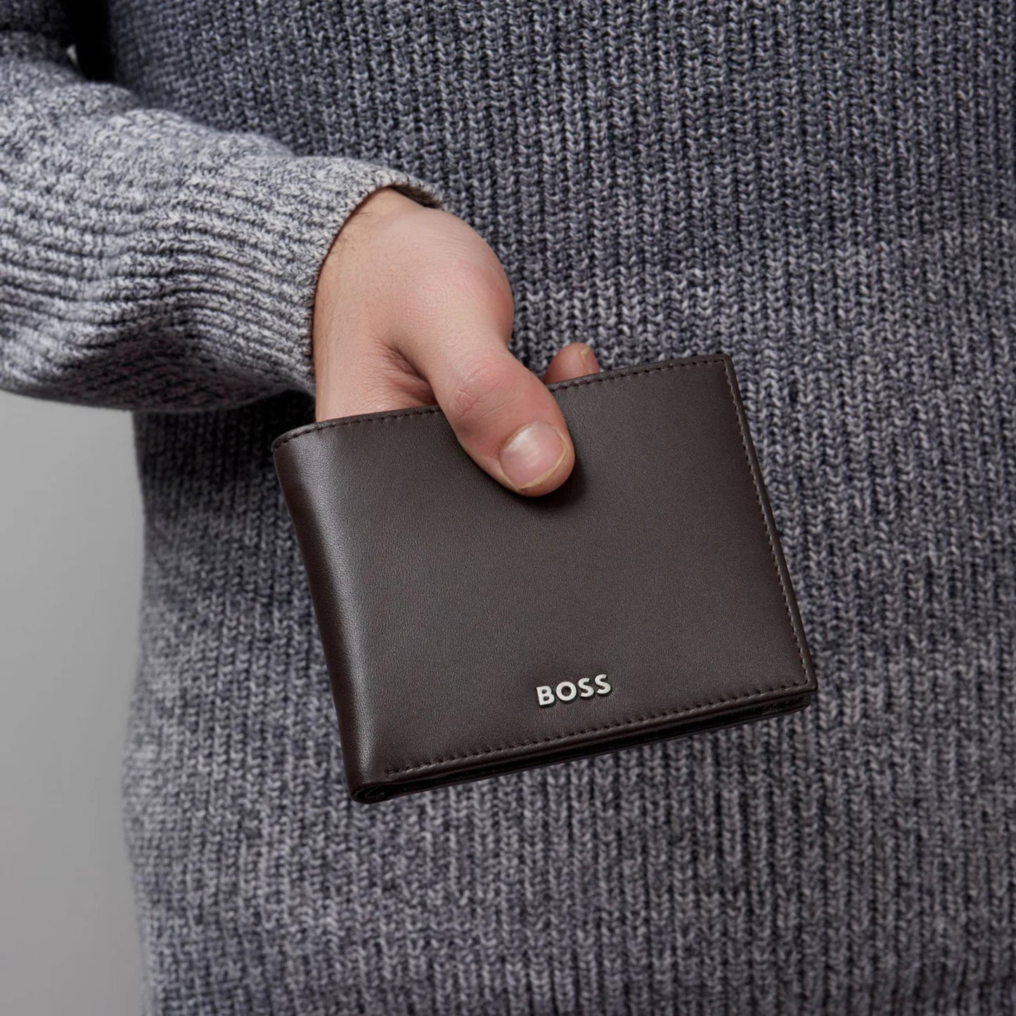 BOSS Classic Smooth Money Wallet (with flap)