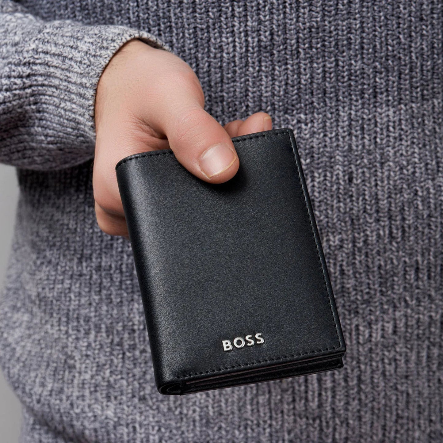 BOSS Classic Smooth Money Wallet (vertical flap)