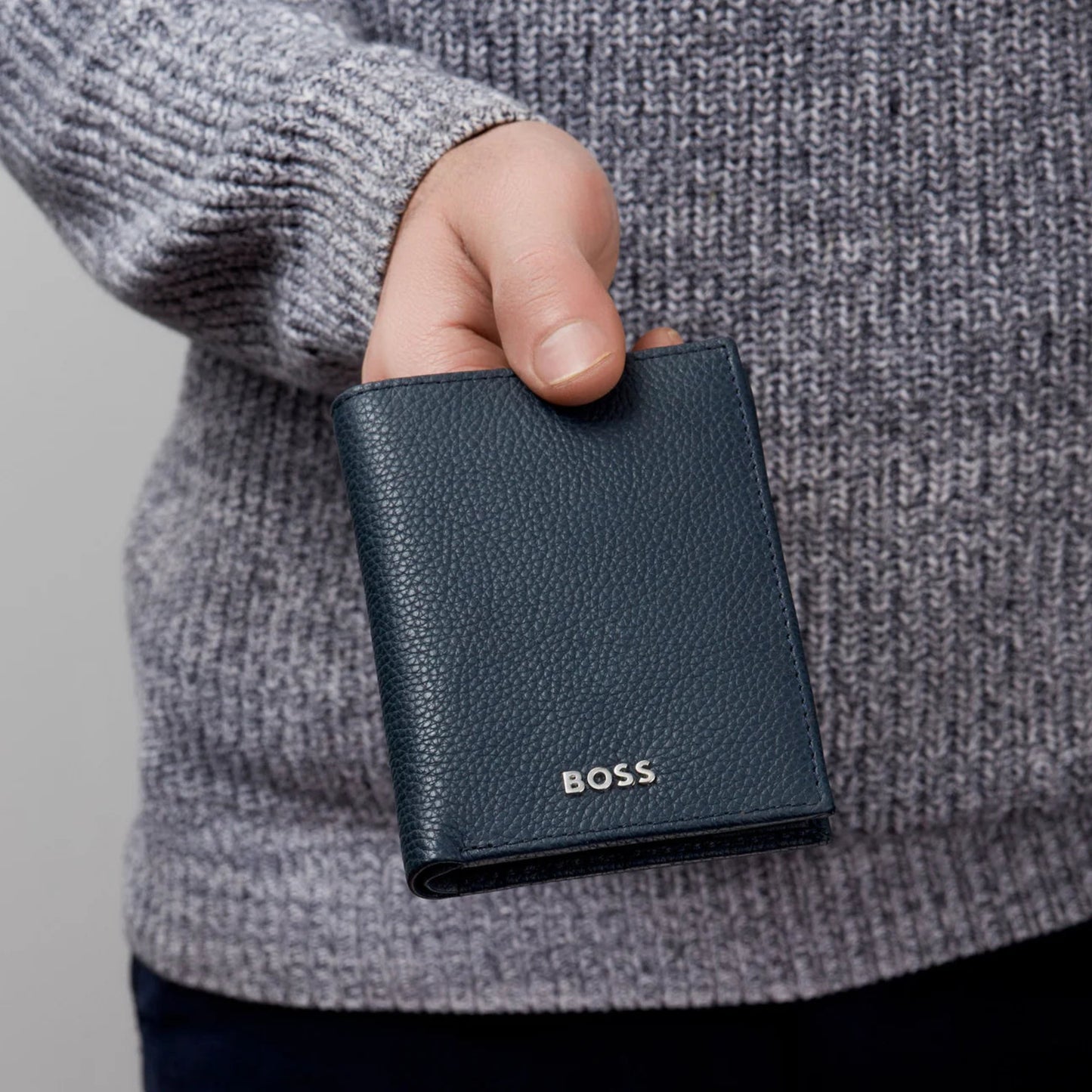 BOSS Classic Grained Money Wallet (vertical flap)